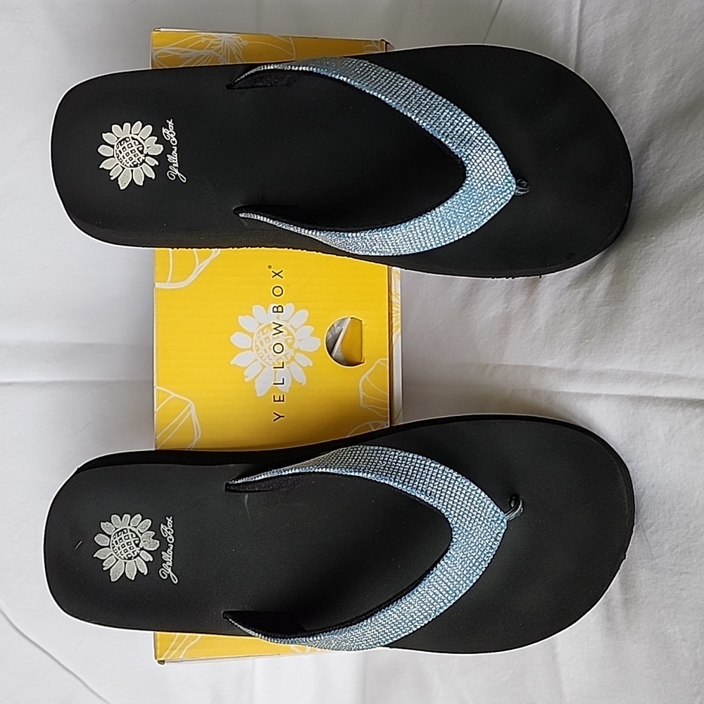 Yellowbox size 9 blue sandals